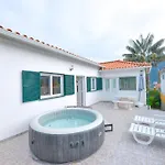 Casa Do Cantinho Do Muro